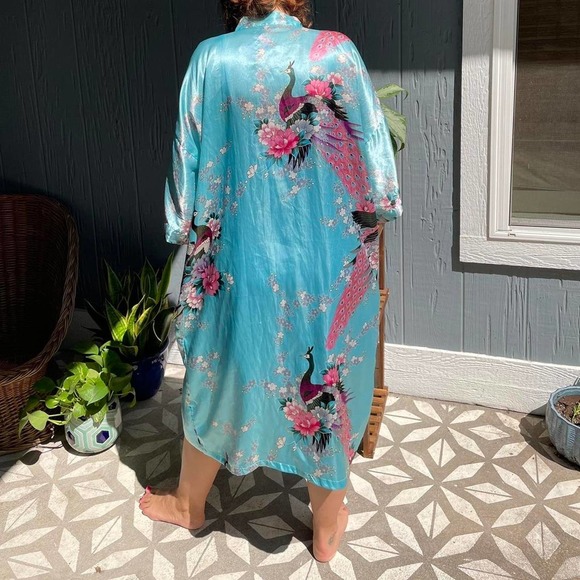 Sam Well Peacock Robe *missing belt* - Picture 3 of 6